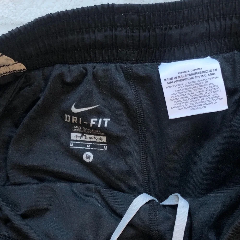 Nike Dri-Fit Women’s Running Shorts Size M Black Gray 2-in-1 Spandex Lined